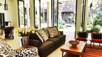 Gambar 1 Rumah Luxury Di Sayap Riau Siap Huni Bandung