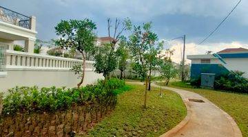 Gambar 5 Rumah Luxury di Podomoro Park Anapuri Bandung