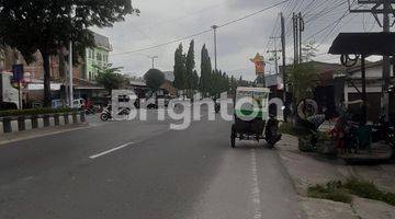 Gambar 4 Rumah Pinggir Jalan Raya P.siantar Lubuk Pakam Deli Serdang Sumatera Utara