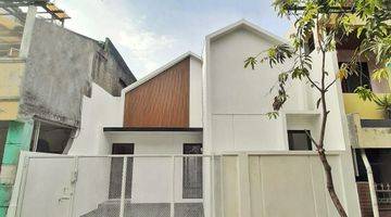 Gambar 1 Dijual rumah baru renovasi Harapan Indah I Bekasi .

* 