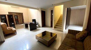 Gambar 2 Rumah Bagus 2 Lt di Jl..martilang Bintaro Sektor 9. Harga di Bawah Njop