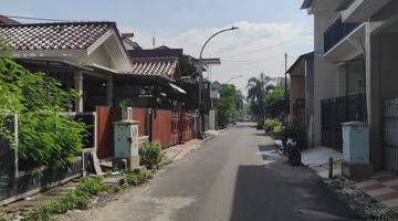 Gambar 2 Dijual Cepat Rumah Bahan di Metland Menteng Cakung Jakarta Timur 