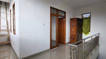 Gambar 2 Disewakan Rumah 1,5 Lantai Luas Tanah 105m2, 3 Kamar Tidur, Siap Huni Semi Furnished Antapani Bandung