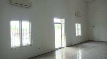 Gambar 2 Dijual Ruko 3 Lantai Ex Kantor Jl Raya Seruji Patrang,jember