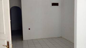 Gambar 2 Rumah Bagus Unfurnished SHM di Harapan Baru, Bekasi B1088