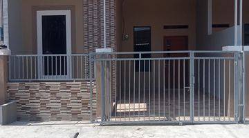 Gambar 1 Rumah Bagus Unfurnished SHM di Harapan Indah, Bekasi er 