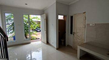 Gambar 3 Rumah SHM 2 Lantai Timur Laut Bagus cluster Milano gading Serpong