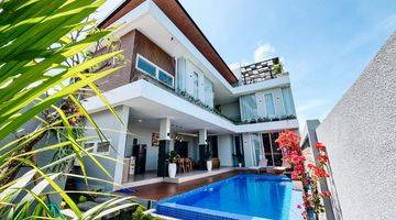 Gambar 1 Dijual Villa Baru Modern Ungasan Bali