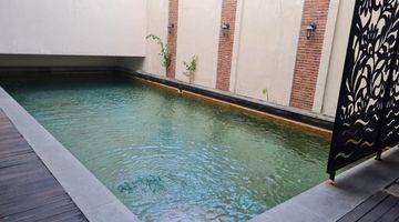 Gambar 2 Rumah mewah,asri,full marmer,pool ,Taman Senayan 2 Bintaro 