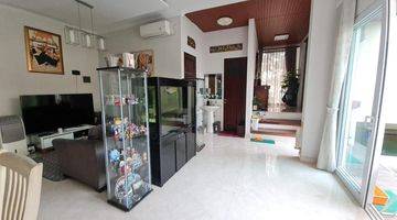 Gambar 3 Rumah mewah,asri,full marmer,pool ,Taman Senayan 2 Bintaro 