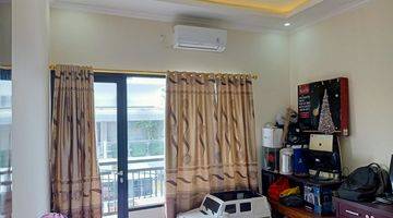 Gambar 4 Rumah Bagus Semi Furnished di Serpong Tangerang Selatan