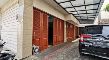 Gambar 3 Dijual Rumah Bagus Ukuran 19x20 m2 di Kompleks THI, Jakarta Barat 