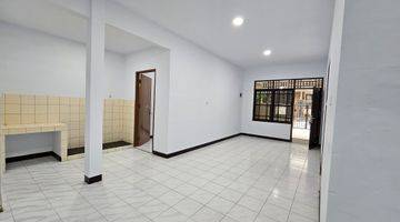 Gambar 1 Rumah Bagus Di Bojong Indah 