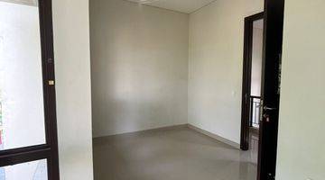 Gambar 3 Rumah Bagus Unfurnished SHM di Cluster Askara Bsd, Tangerang