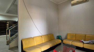 Gambar 4 Rumah 2 Lantai Bagus Semi Furnished SHM di Cluster Ruby Summarecon Gading Serpong, Tangerang