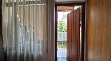 Gambar 2 Rumah 2 Lantai Furnished SHM di Cluster Fleekhauz Bsd
, Tangerang