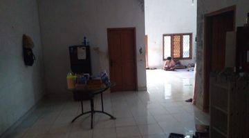 Gambar 4 Dijual Rumah Ciputat