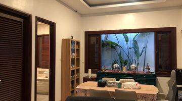 Gambar 4 Tampil Mewah Rumah Full Furnished Siap Huni Di Setiabudi Regency