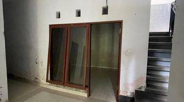 Gambar 3 Rumah Unfurnished Kontrakan Butuh Renovasi SHM - Sertifikat Hak Milik di jln sanghyang buduk, Canggu