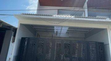 Gambar 1 Dijual Rumah 2 Lt SHM di Darmo Permai Timur Surabaya