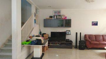 Gambar 5 Dijual Rumah Metro Permata 2 lantai Furnished, Karang Tengah, Tangerang