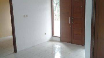 Gambar 5 Di Jual Rumah Komplek Graha Puragabaya, Cijaura, Bandung 