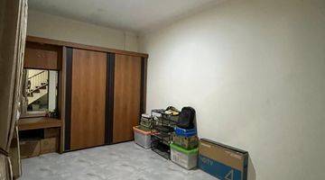 Gambar 2 Dijual. Cepat Rumah Hoek Di Harapan Indah Bekasi 