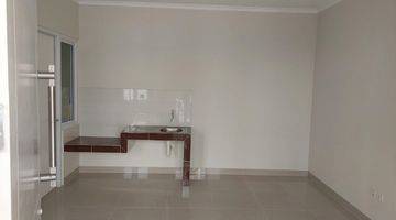 Gambar 4 Murah Banget Rumah Full Furnish di Cluster Samara Gading Serpong