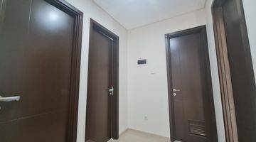 Gambar 3 Rumah Kebayoran Bintaro 2 Lantai SHM Hook 