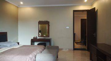 Gambar 5 Dijual Rumah Furnish Mewah  3 Lantai Full Furnish 