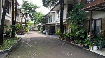 Gambar 2 Di jual Rumah semi Furnished di Taman pesona Kebembem jagakarsa