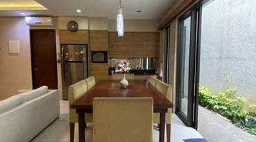 Gambar 5 Di jual Rumah semi Furnished di Taman pesona Kebembem jagakarsa