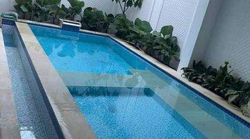 Gambar 2 Dijual Murah Rumah Kota Wisata Dengan Swimming Pool Cantik 