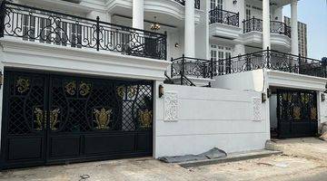 Gambar 1 Dijual Rumah Cilandak Private Lift 