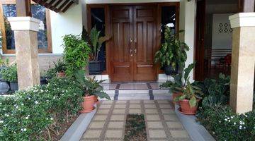 Gambar 3 Rumah Fully Furnished Kolam Renang Di Kota Bogor 