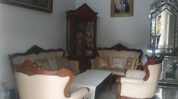 Gambar 1 Rumah Jatibening 2 kavling, cantik dijual cepat