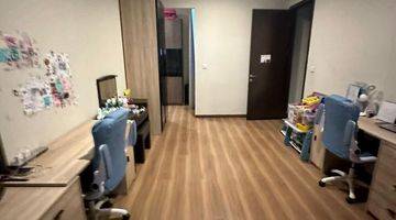 Gambar 5 Dijual Rumah 3 Lantai di Lancewood Nava Park Bsd, Tangerang