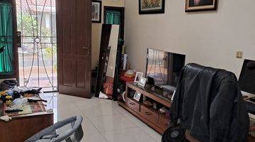 Gambar 4 Dijual rumah Bagus 2 lantai SHM hadap selatan di alam sutera serpong