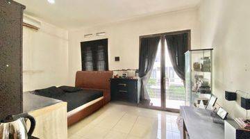 Gambar 2 Rumah Terawat di Cinere Semi Furnished Harga Menarik