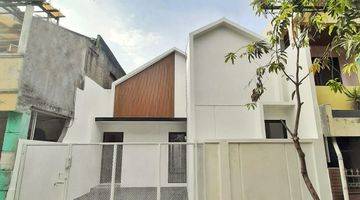 Gambar 1  Rumah Tropical Modern 1 lantai di Harapan Indah Bekasi