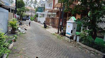 Gambar 2 Dijual Rumah 2 Lantai Siap Huni di Dalam Komplek Elite Pondok Kopi, Jakarta Timur.