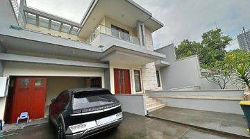 Gambar 1 Disewakan Rumah Nyaman Semi Furnished Dengan Garasi Luas