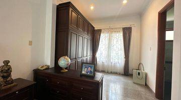 Gambar 3 Dijual Rumah Terawat 2 Lantai Di Menteng