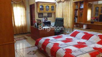 Gambar 4 RUMAH HOOK DEPAN TAMAN DI KENCANA LOKA BSD CITY (Full Furnished)