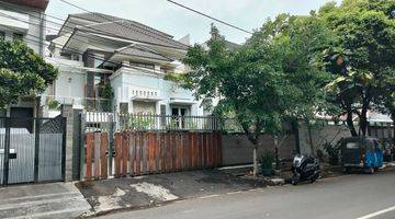 Gambar 5 Rumah Cantik 2 Lt Siap Huni Jl.semeru