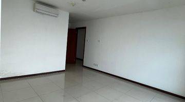 Gambar 4 New Termurah Sewa 3BADROOM Condo Unfurniture Include Ac.