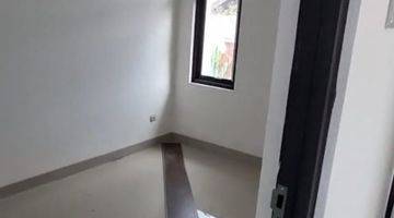 Gambar 3 Di Jual Rumah Baru Area Antapani Dalam Komplek