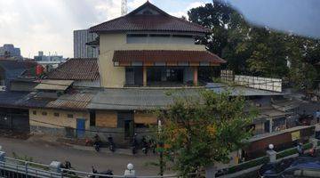 Gambar 1 Rumah 3 Lantai Bagus Shm Hadap Timur Di Burangrang Kota Bandung