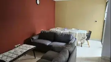 Gambar 4 Dijual Rumah Siap Huni Setraduta Cemara 