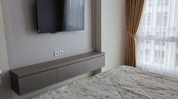 Gambar 2 Apartement The Kensington Royal Suites 3 BR Furnished